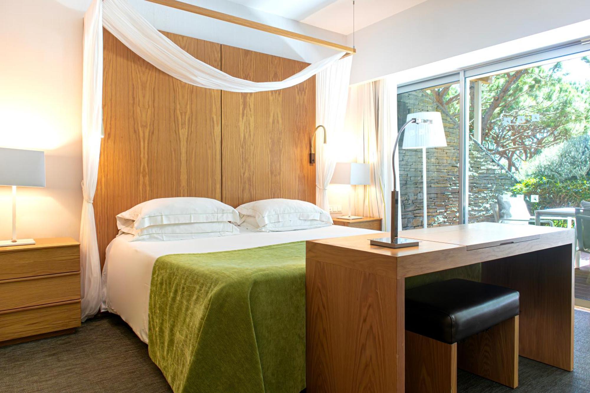 Epic Sana Algarve Hotel Albufeira Phòng bức ảnh A room at the hotel